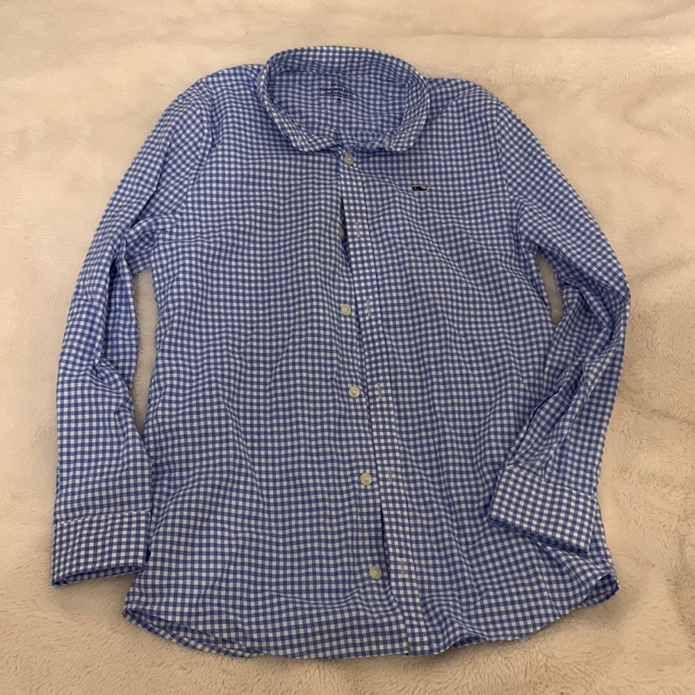 Vineyard Vines Performance long sleeve button down shirt size M boys.